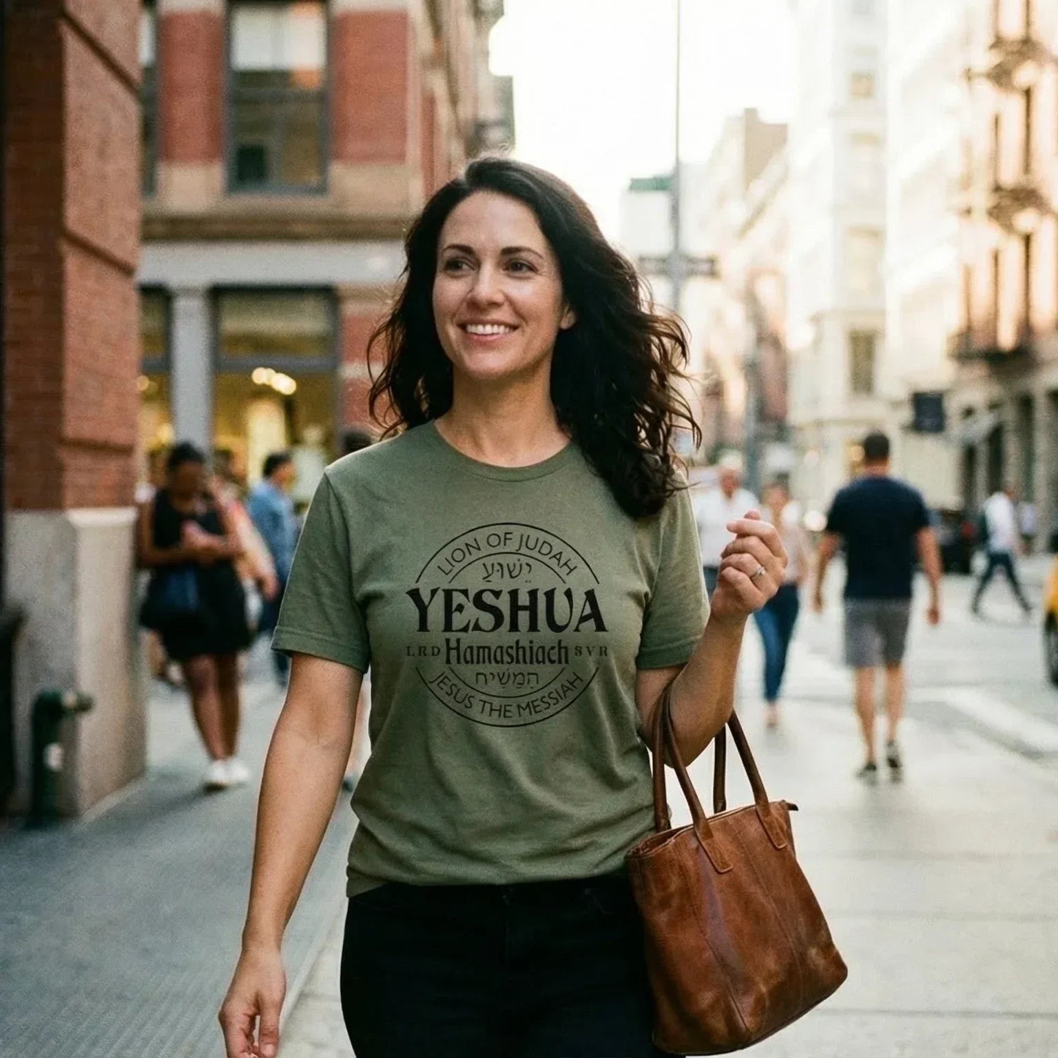 T-shirt Yeshua - Lion of Judah - Messiah Wear