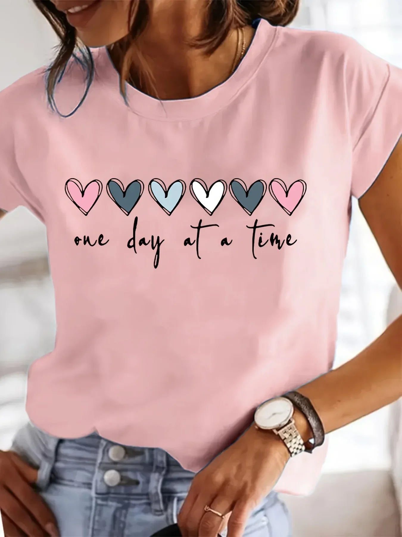 Women's "One Day at a Time" Tee - Messiah Wear