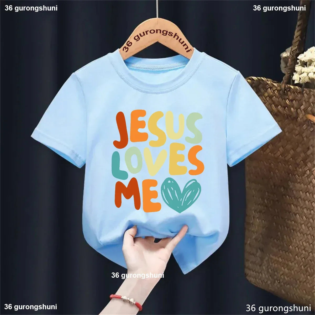 Jesus Loves Me Letter - T-shirt Kids - Messiah Wear