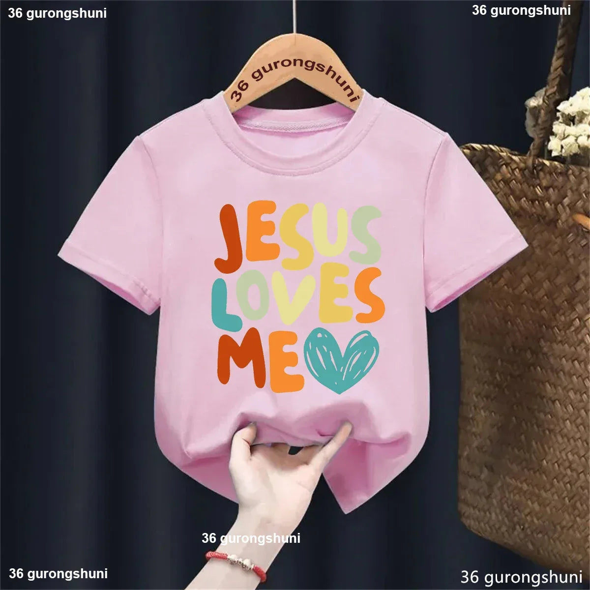 Jesus Loves Me Letter - T-shirt Kids - Messiah Wear