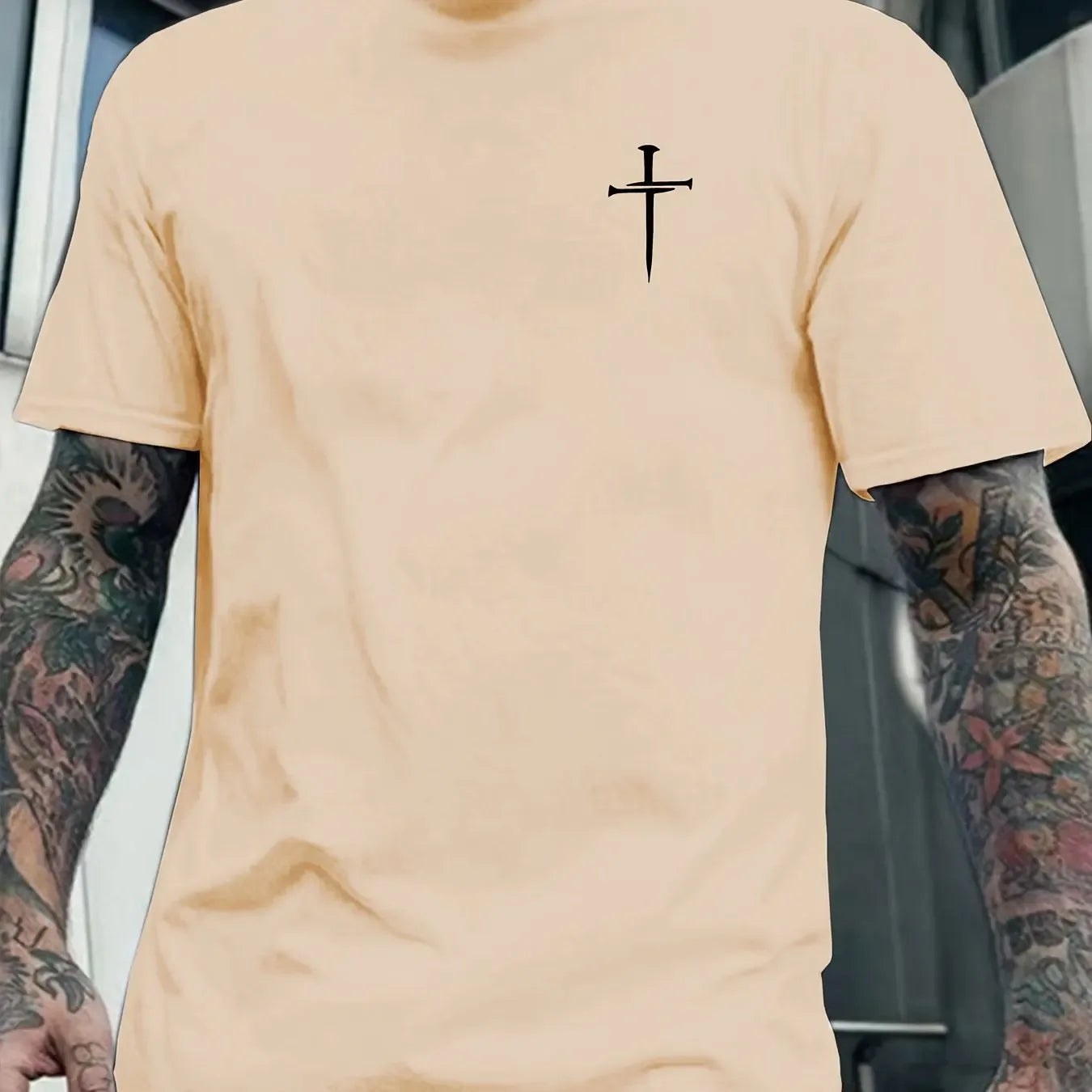 Men's Oversized "Faith Cross" Tee - Messiah Wear